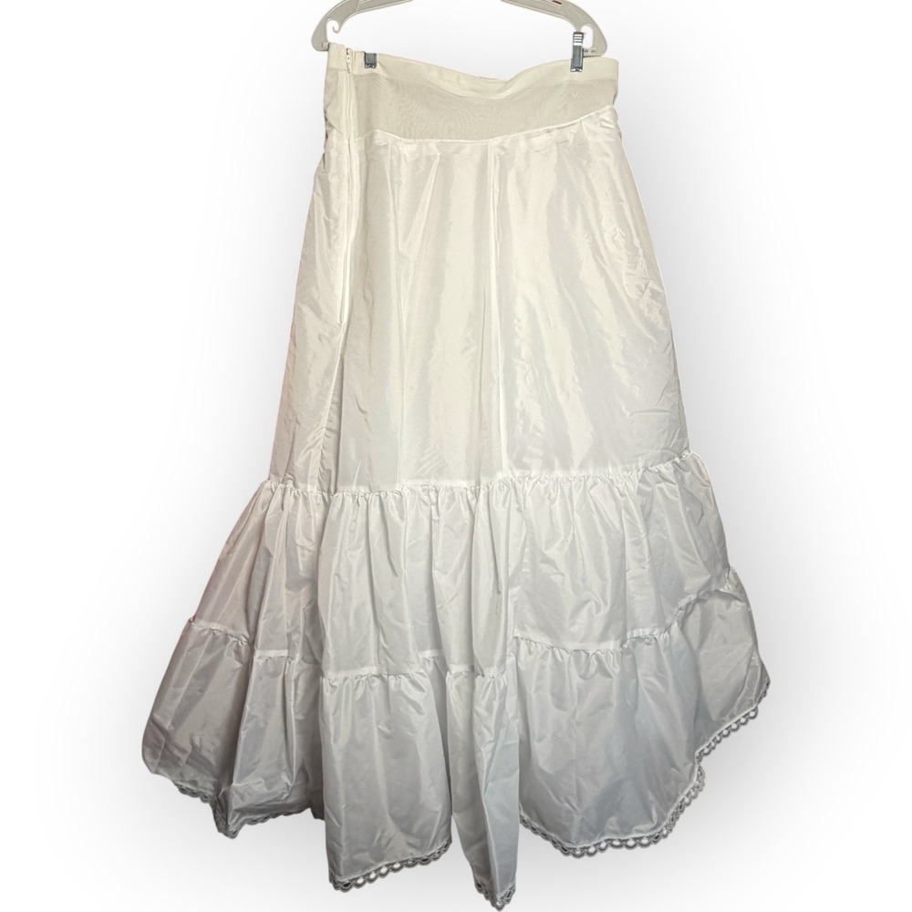 Davids Bridal White Crinoline Petticoat Slip Plus Size 18W Full A-Line Wedding